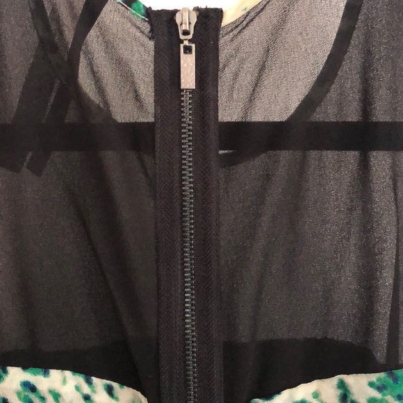 🌸Kensie Green print dress - Picture 5 of 7